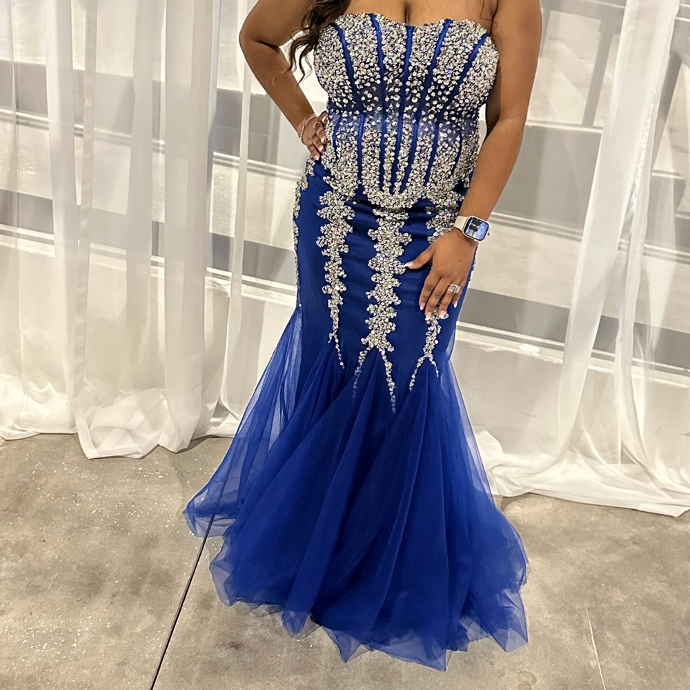 SOLD !Camille la vie gown/ dress
